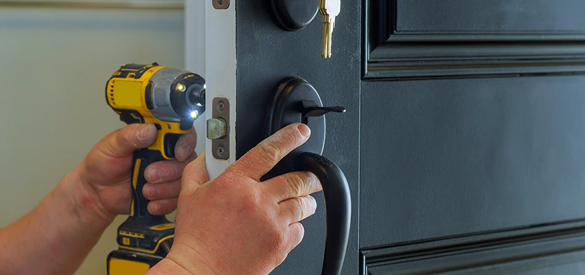 Sliding Door Lock Repair in Glendale Heights